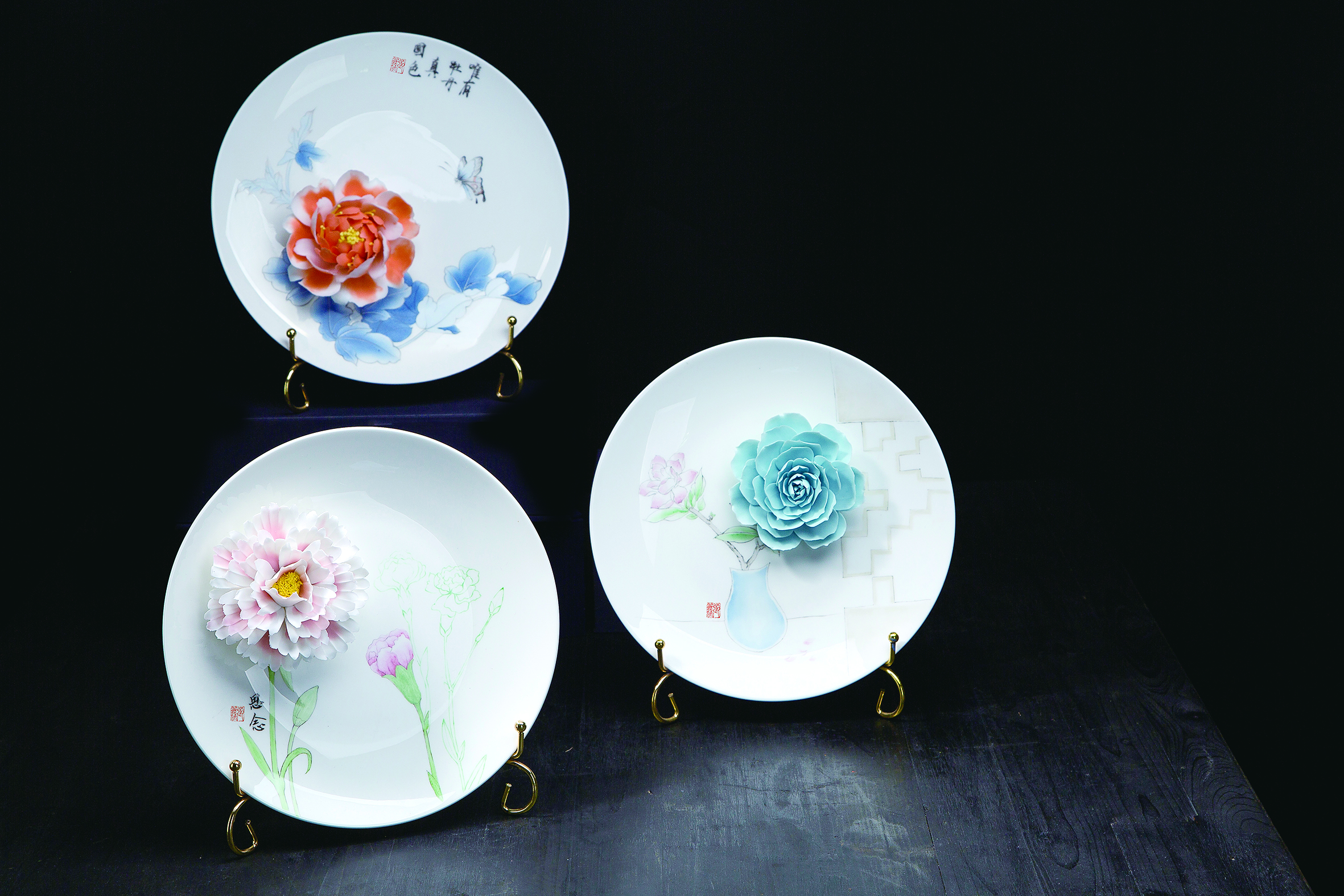 张丽娇创作的《芳华》.jpg