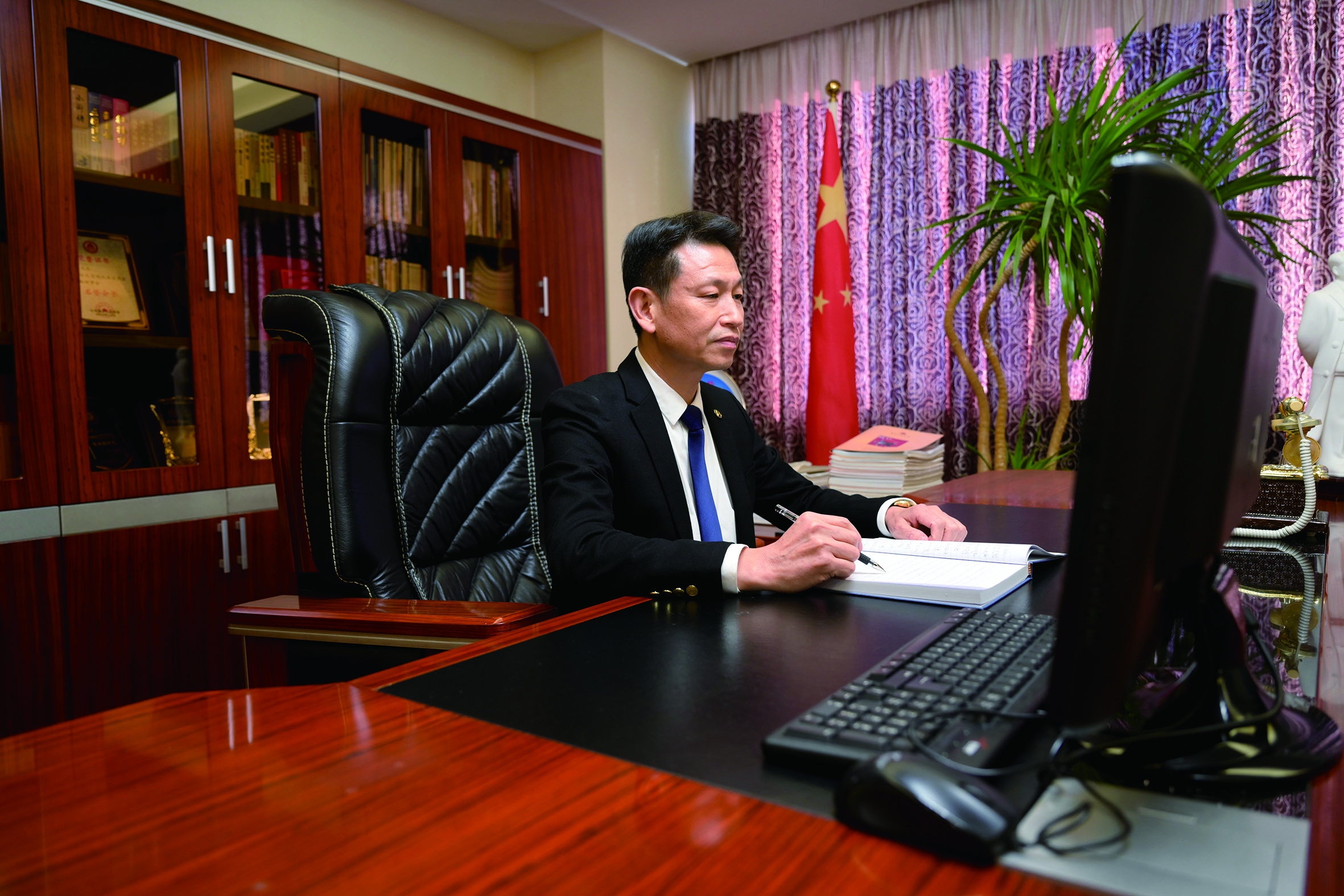 赵正根.jpg