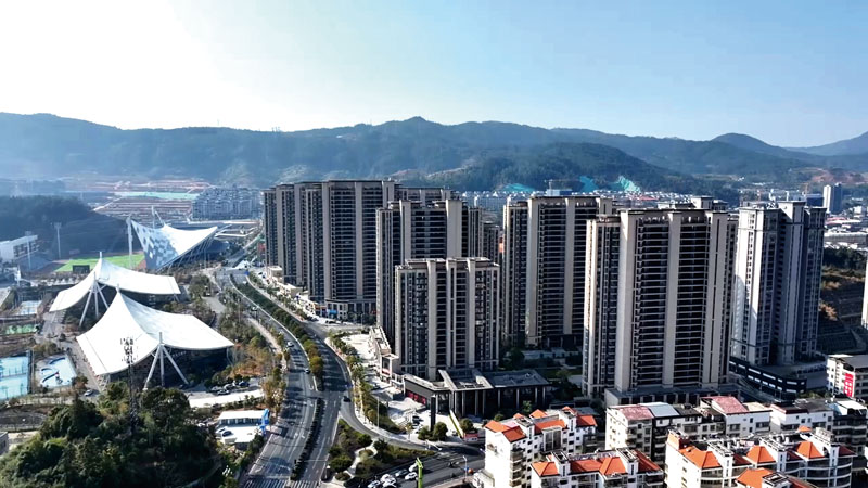 美的云玺台一期小区航拍图.jpg